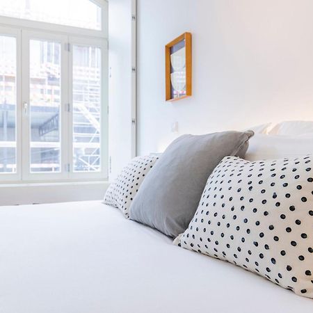 Modern Rustic Flat In Santos By Lovelystay Lisbon Luaran gambar