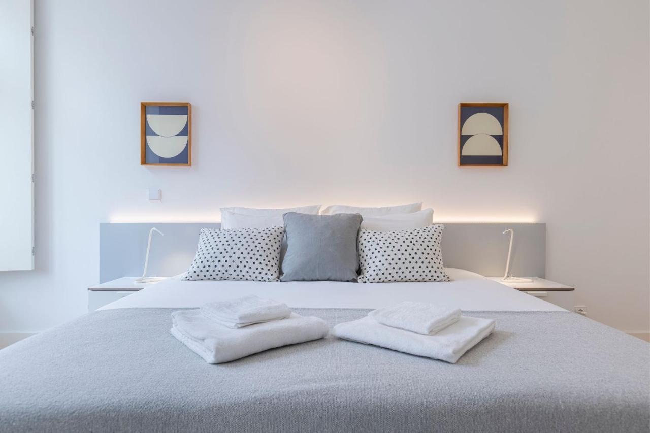 Modern Rustic Flat In Santos By Lovelystay Lisbon Luaran gambar